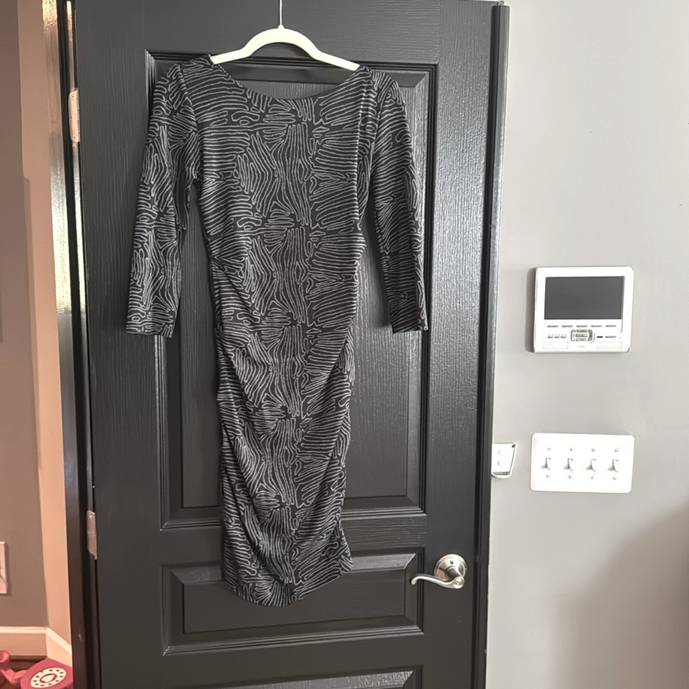 Beautiful like new Nicole Miller rouched dres